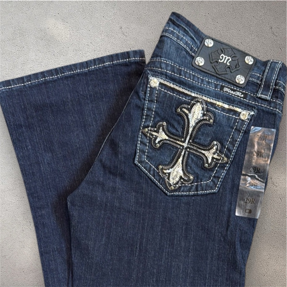 Miss Me Mid-Rise Easy Boot Curvy Fit Jeans